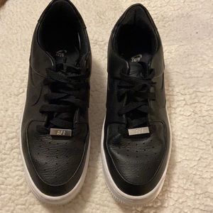 COPY - Nike women’s Air Force 1 black and white size 8